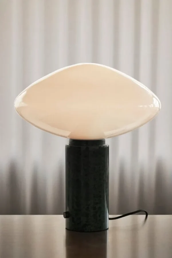 &Tradition Mist bordslampa AP17, Guatemala Verde-marmor - opalglas