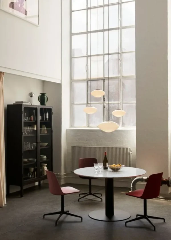 &Tradition Mist pendellampa AP16, mattvit - opalglas