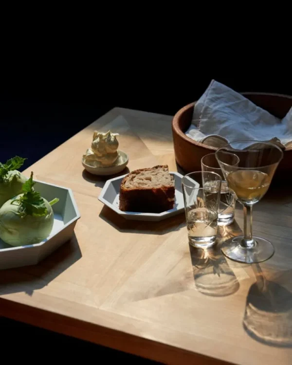 1616 / arita japan 1616 / arita japan TY Anise 150 tallrik, oglaserad grå