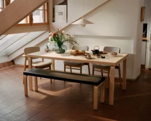 Artek Aalto bord 83, björk