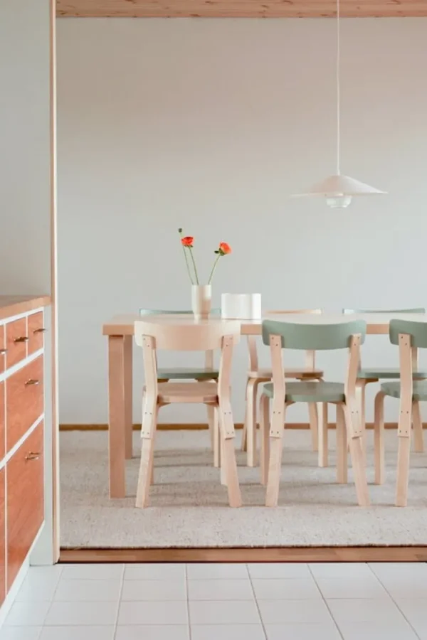 Artek Aalto bord 83, björk - vitt laminat