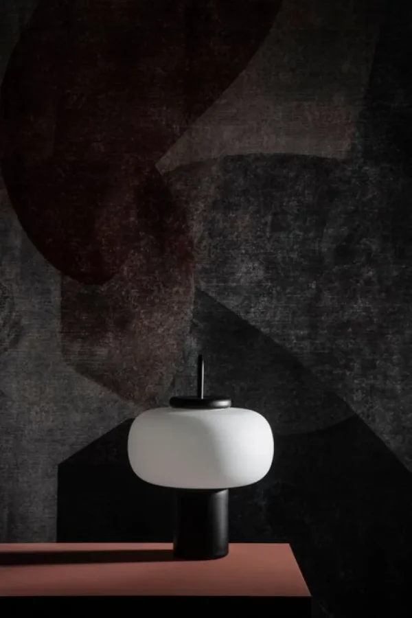 Astep Nox, bärbar bordslampa, svart