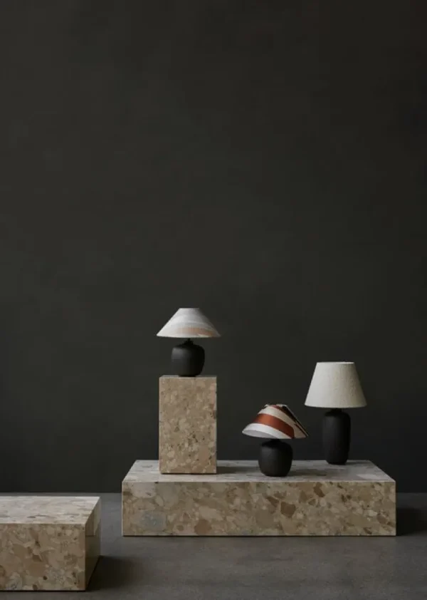 Audo Copenhagen Plinth bord, kub, Kunis Breccia marmor