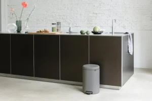 Brabantia newIcon pedalhink 20 l, Sense of Luxury, grå