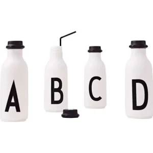 Design Letters Arne Jacobsen dricksflaska, A–Z