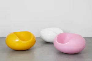 Eero Aarnio Originals Pastil stol, vit