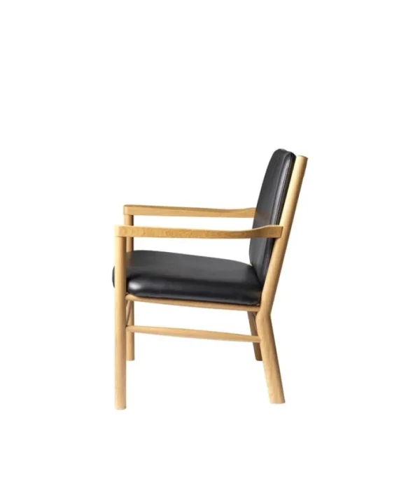 FDB Møbler J147 lounge-stol, ek - svart läder