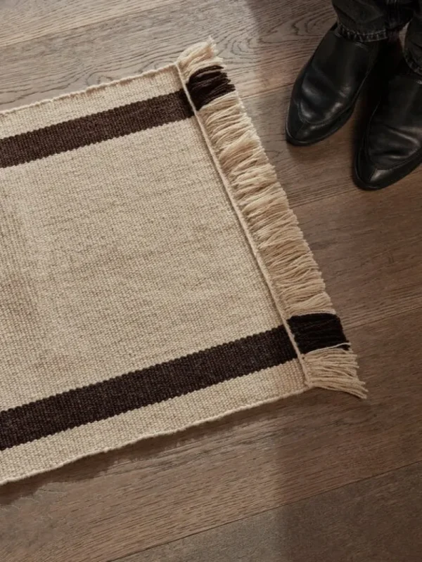 ferm LIVING Calm Kelim köksmatta, 50 x 70 cm, naturvit - kaffe