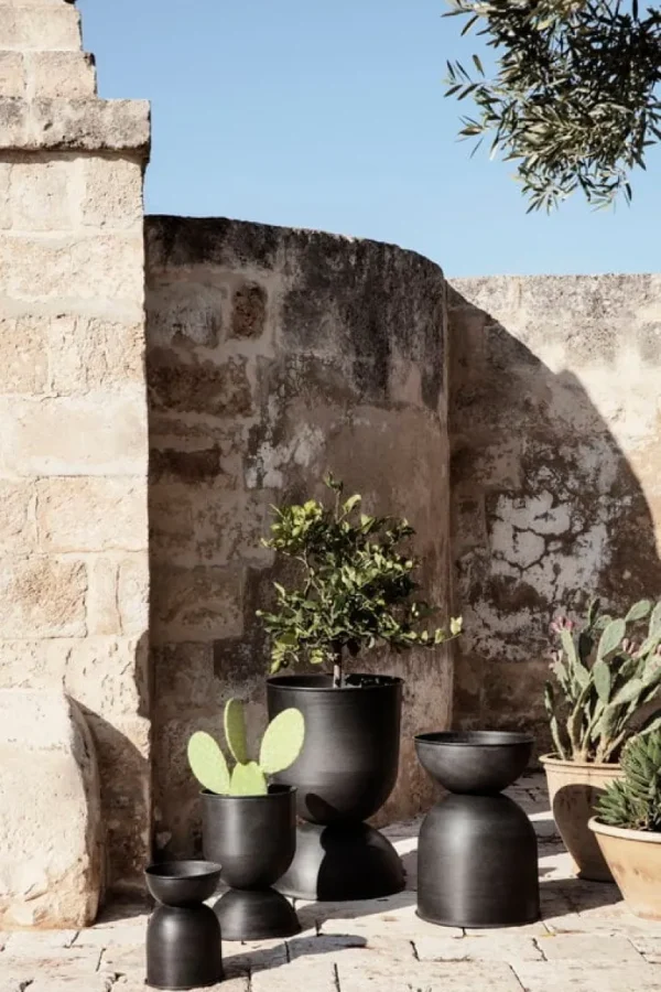 ferm LIVING Hourglass kruka, S,