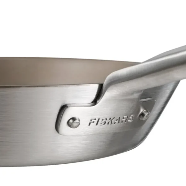 Fiskars Norden stekpanna i stål, 24 cm