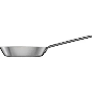 Fiskars Norden stekpanna i stål, 24 cm