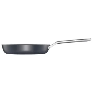 Fiskars Taiten stekpanna, 26 cm