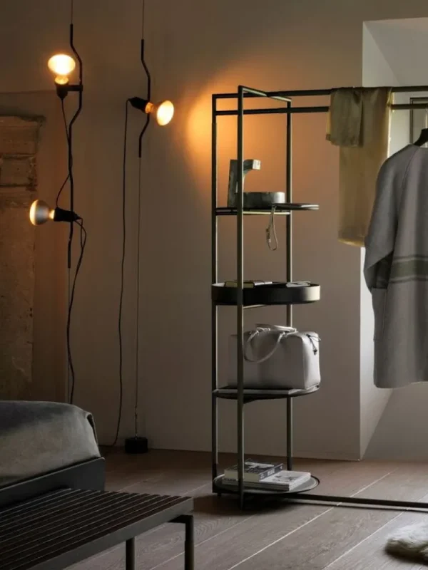 Flos Parentesi golvlampa, svart, dimbar