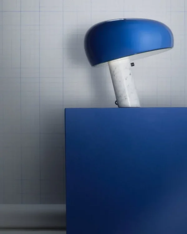 Flos Snoopy bordslampa, marinblå