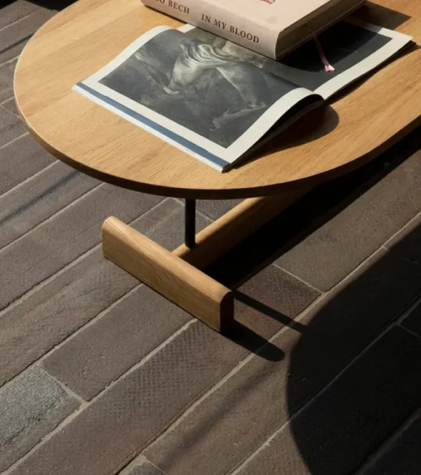 Fogia Koku soffbord, ovalt, lackad ek