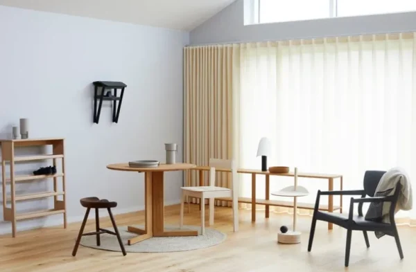 Form & Refine Shoemaker Chair No. 49 pall, rökt ek