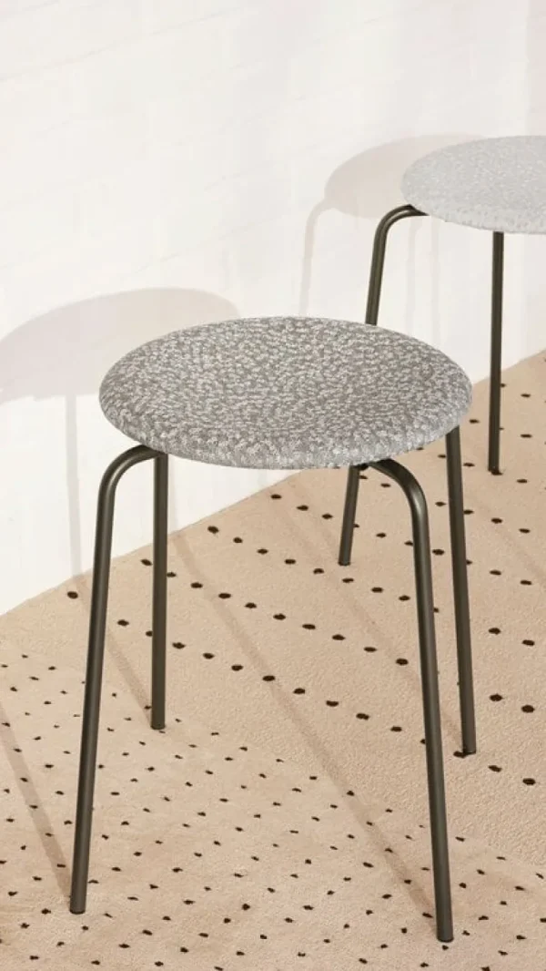 Fritz Hansen Dot pall, grå - beige - vit - grafit