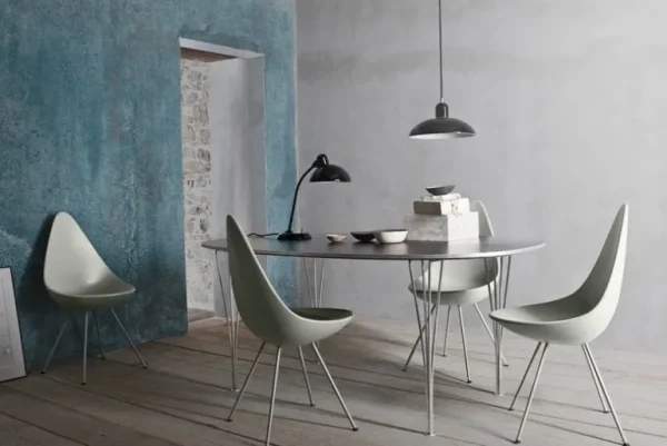 Fritz Hansen Kaiser Idell 6631-P pendellampa, matt svart