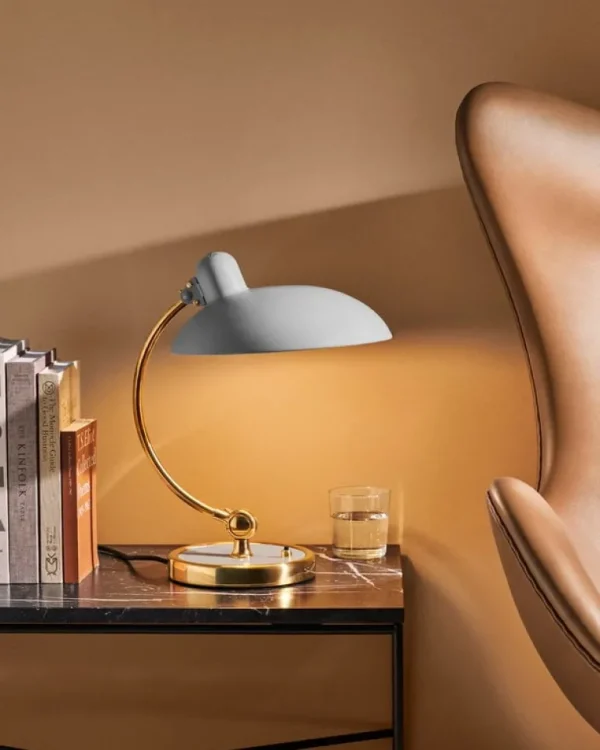 Fritz Hansen Kaiser Idell 6631-T Luxus bordslampa, Easy Grey – mässing