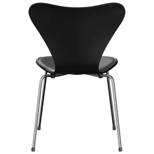 Fritz Hansen Series 7 3107 stol, krom - svart ask - Essential svart läder