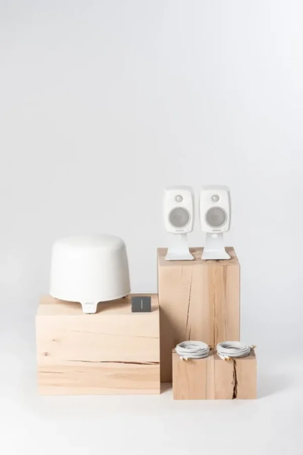 Genelec G One (B) aktiv högtalare, vit