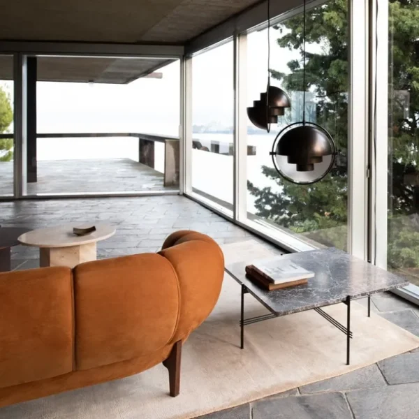 GUBI Multi-Lite liten pendellampa, svart mässing