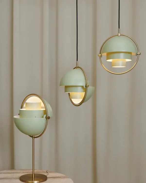 GUBI Multi-Lite pendellampa, liten, mässing - desert sage