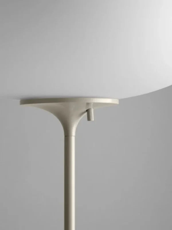 GUBI Stemlite golvlampa, 110 cm, dimbar, kiselgrå
