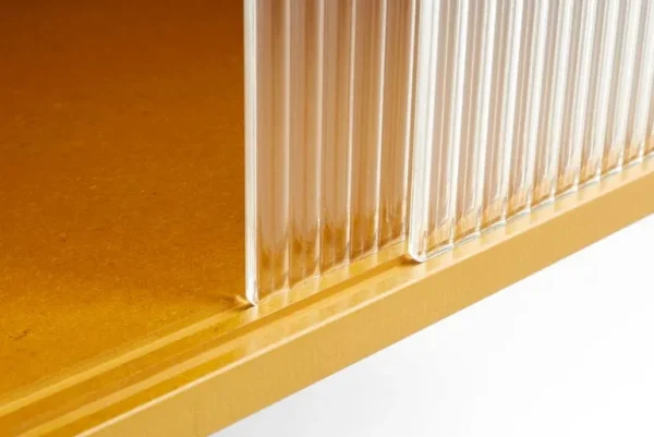 HAY Colour Cabinet med glasdörrar, hög, gul