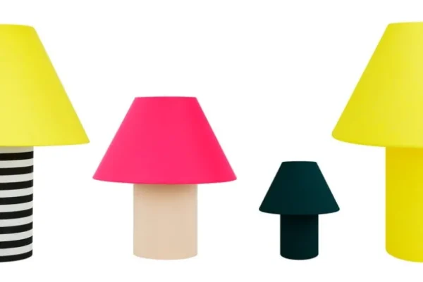 Hem Toto, bordslampa, stor, vaxgul - svart och vitrandig