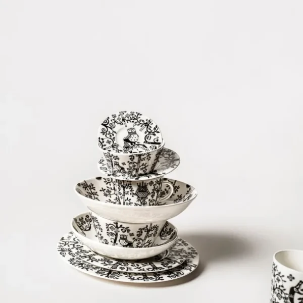 Iittala Taika tallrik 22 cm, svart