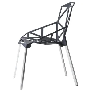 Magis Chair One, antracit, ben i polerad aluminium