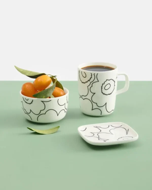 Marimekko Oiva - Piirto Unikko, skål, 2,5 dl, vit - svart