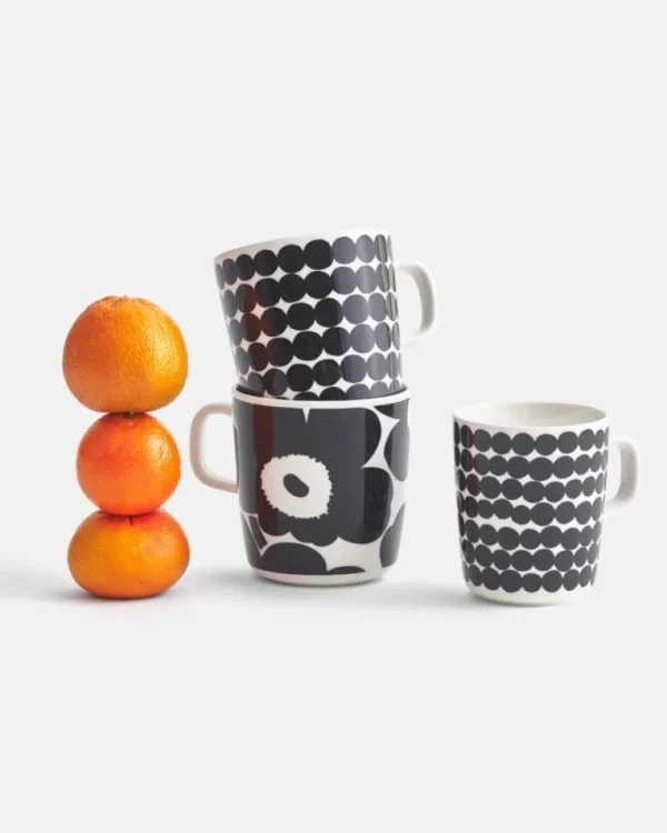 Marimekko Oiva - Räsymatto mugg 2,5 dl, svart - vit