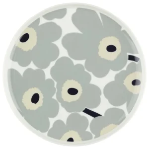 Marimekko Oiva - Unikko tallrik, 25 cm, vit - ljusgrå - sand - mörkblå