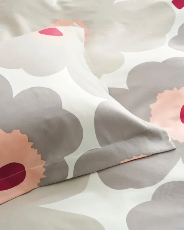 Finnish Design Shop Marimekko Unikko sateen påslakan, 150 x 210 cm, off-white - varmgrå - rosa