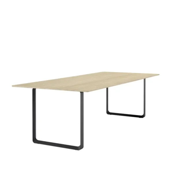 Muuto 70/70 bord, 255 x 108 cm, massiv ek - svart