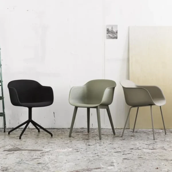 Muuto Fiber fåtölj, rörram, ockra - svart