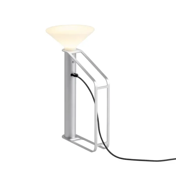 Muuto Piton bärbar lampa,