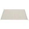 Muuto Ply matta, återvunnen polyester, 170 x 240 cm, naturvit