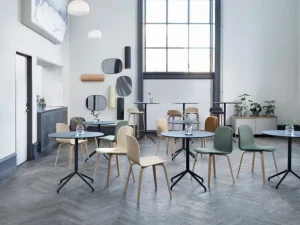 Muuto Still Cafe barbord 75 x 65 cm, h. 95 cm, svart