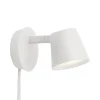 Muuto Tip vägglampa, vit