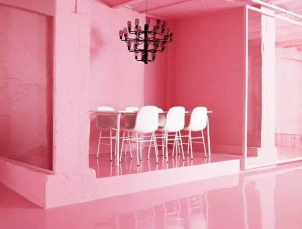 Normann Copenhagen Amp ljuskrona, stor, rök - svart