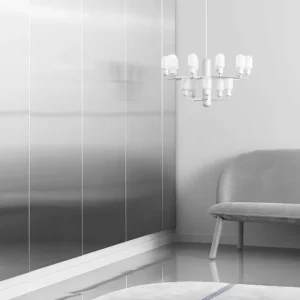 Normann Copenhagen Amp ljuskrona, liten, guld - grön