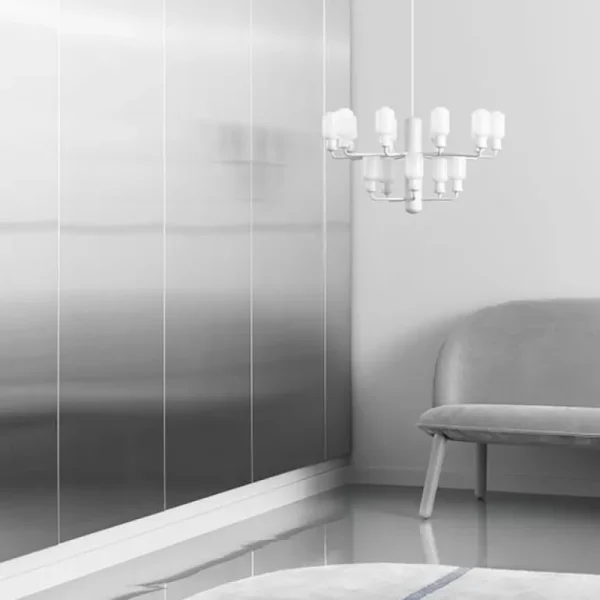 Normann Copenhagen Amp ljuskrona, liten, guld - grön