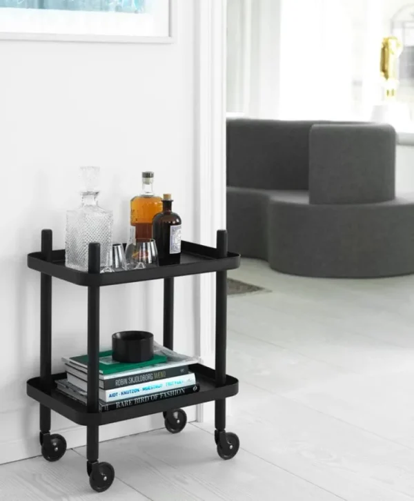 Normann Copenhagen Block runt rullbord, helsvart