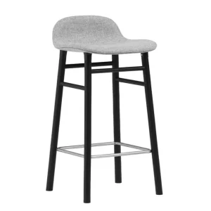 Normann Copenhagen Form barstol, 65 cm, svart ek - Synergy 16