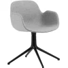 Normann Copenhagen Form Swivel 4L fåtölj, svart - Synergy 16