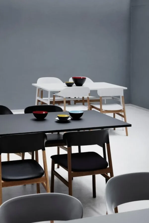 Normann Copenhagen Herit stol, ek - vit