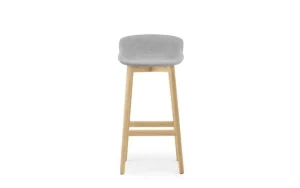 Normann Copenhagen Hyg barstol, 75 cm, ek - Synergy 16